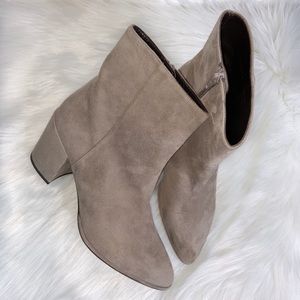 NEW Stuart Weitzman Notazzie Bootie